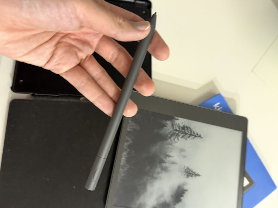 Amazon Kindle Scribe 1st Gen 16GB