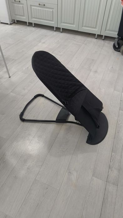 Шезлонг детский новый