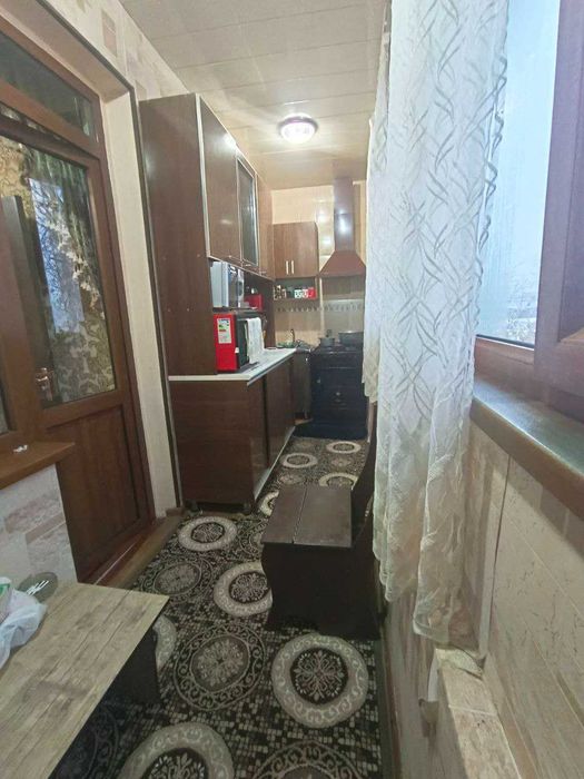 Toshkent Shahar mirobod qo'yliq massiv 1 da Uy kvartira Sotiladi