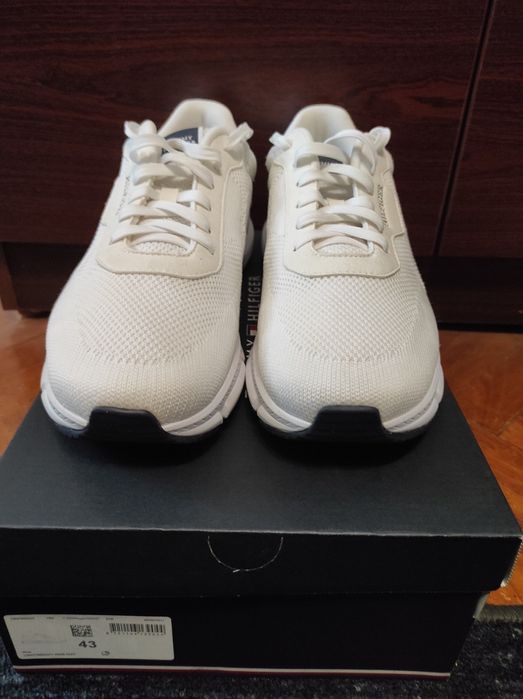 Обувки TOMMY HILFIGER Lightweight RWB Knit White