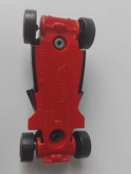 Hot Wheels 2019 Mad Rod - оригинална количка Mattel