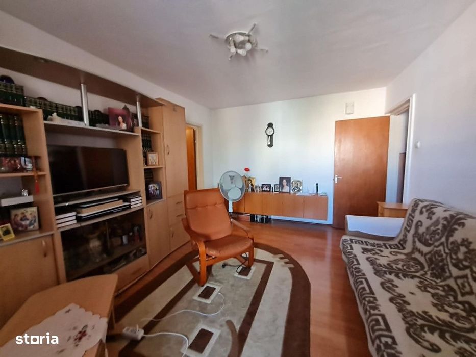Apartament 3 camere zona ASTRA,str BARBU LAUTARU