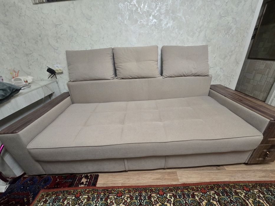Диван раскладной (тик-так)