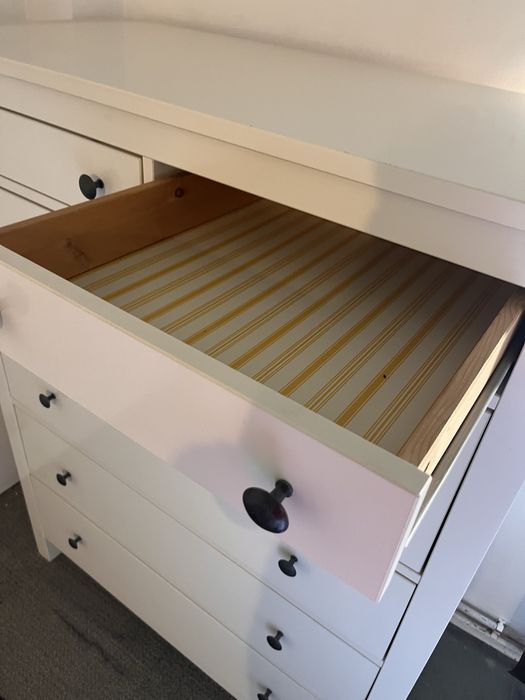 Dulap ikea in stare buna