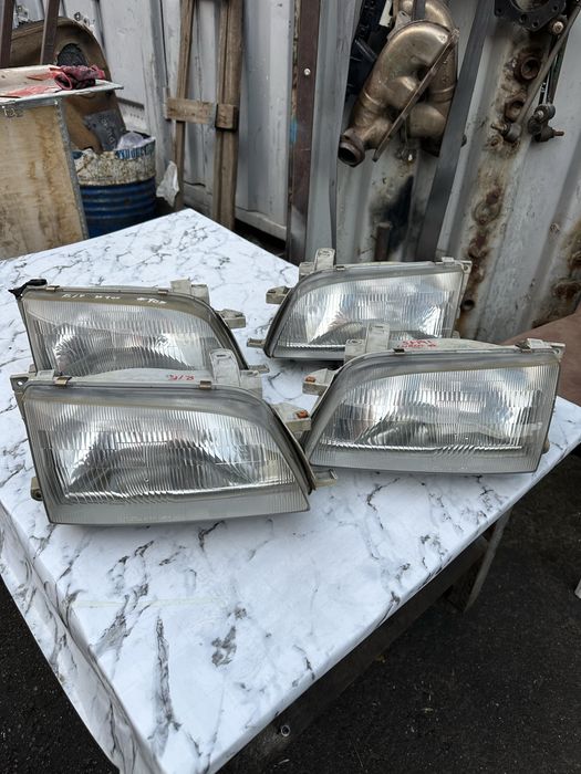 Фары на Toyota Caldina Carina Corona