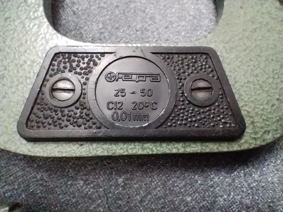 Micrometre an 1973