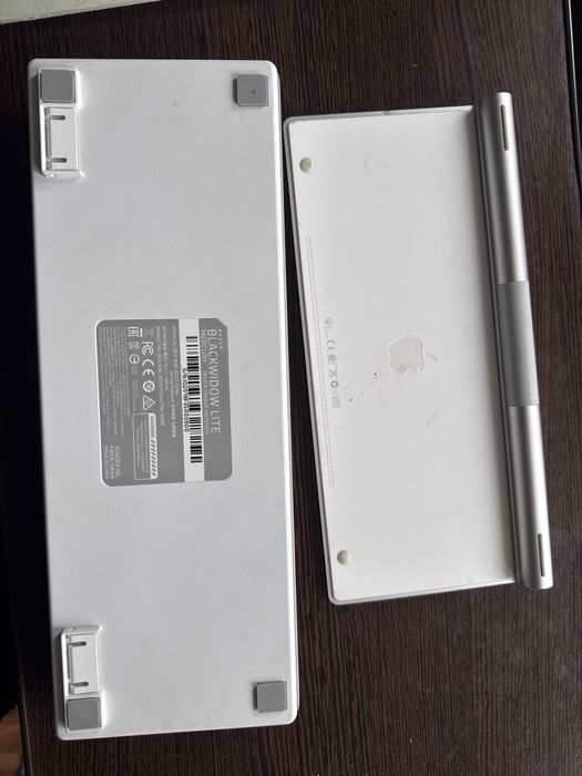 Tastatura razer blackwodow lite si apple