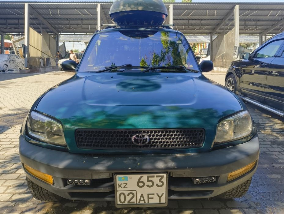 Toyota RAV4 продам