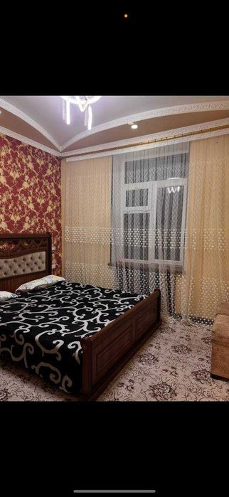 2 комнатная квартира сдаю в аренду.