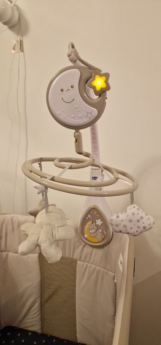 Carusel Muzical Chicco Next2Dreams – Bej, Sunete albe, Lumina de veghe