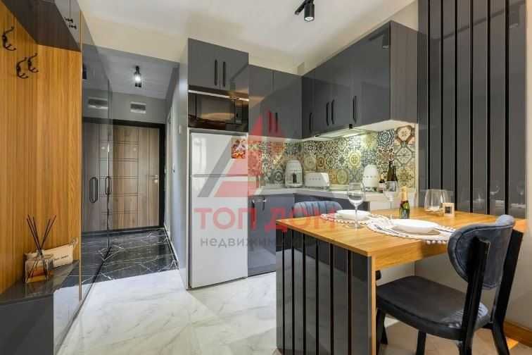 Дава се под наем Едностаен апартамент в с. Шкорпиловци, Област Варна - 45 кв.м за 198.9 € - Снимка #1