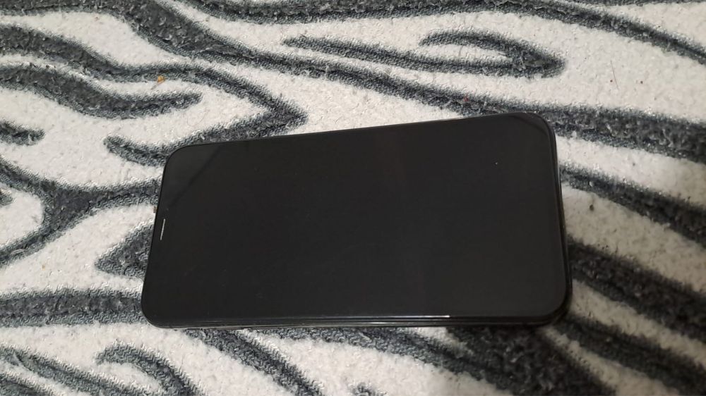 Продам айфон х.  64гб