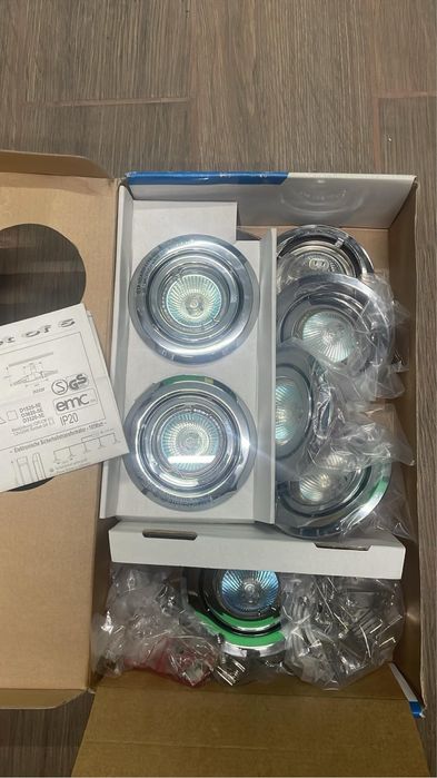 Сет Халогенни лампи