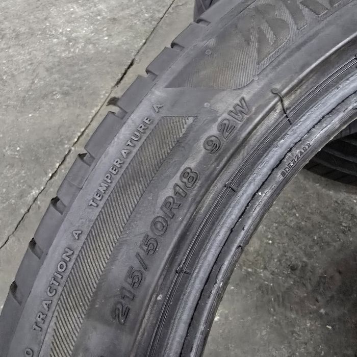 2x 215/50/18 VARA BRIDGESTONE 2023 Stare excelentă