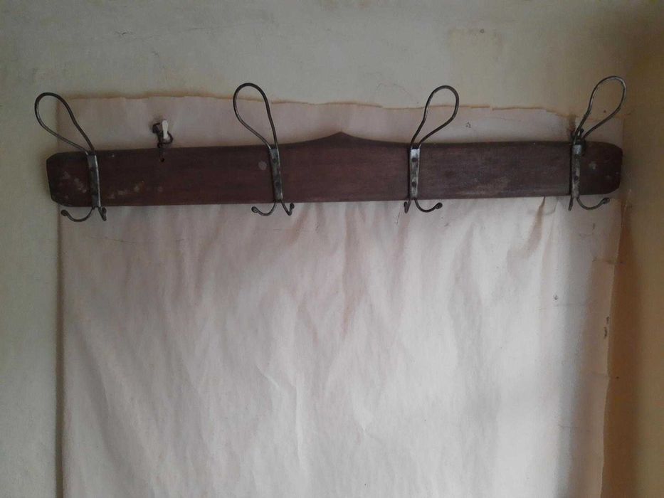 Elemente componente razboi de tesaut facute artizanal. Prahova anii 60