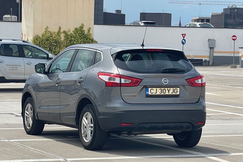 Nissan Qashqai - 2016 - 1.2 benzina - manuala - 115 cp - euro 6 - 142000 km - inmatriculata