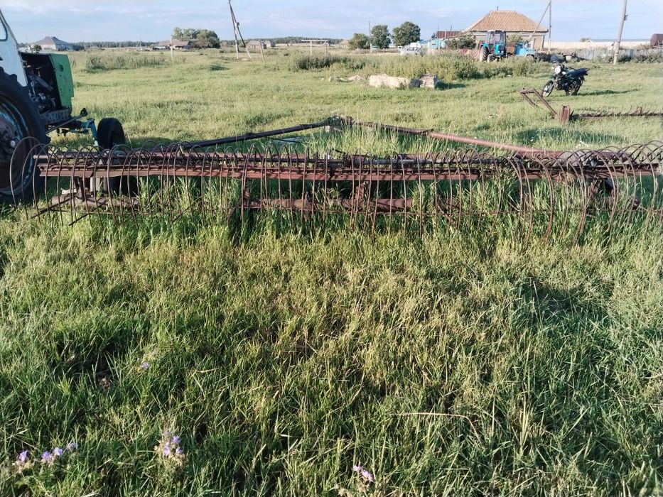 Продам трактор юмз