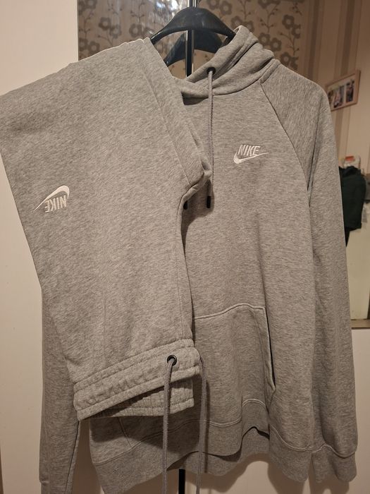 Дамски екип Nike ,ХС размер