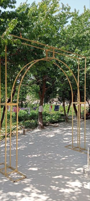 Oformleniya uchun Sahna sotiladi 100% yangi. Buxoro arka yasab beramiz