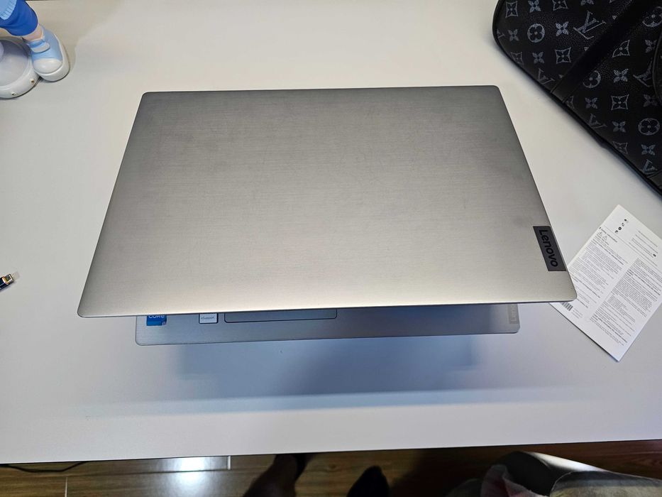 ПРОДАМ Lenovo IdeaPad 15ITL Ноутбук Core™i3-1115G4/8GB/256SSD/15.6"FHD