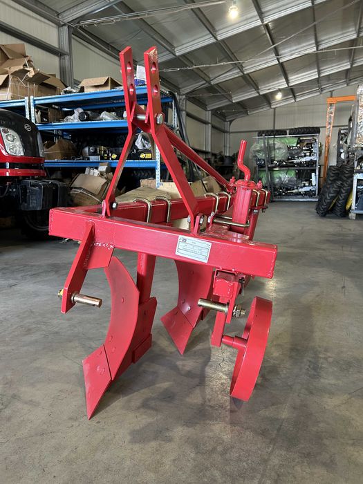 Плуги 2-х, 3-х и 4-х корпусные