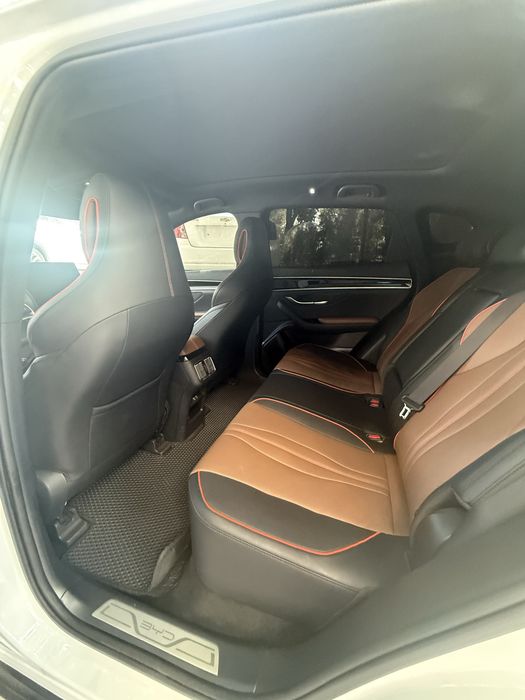 BYD Hybrid AWD 2023