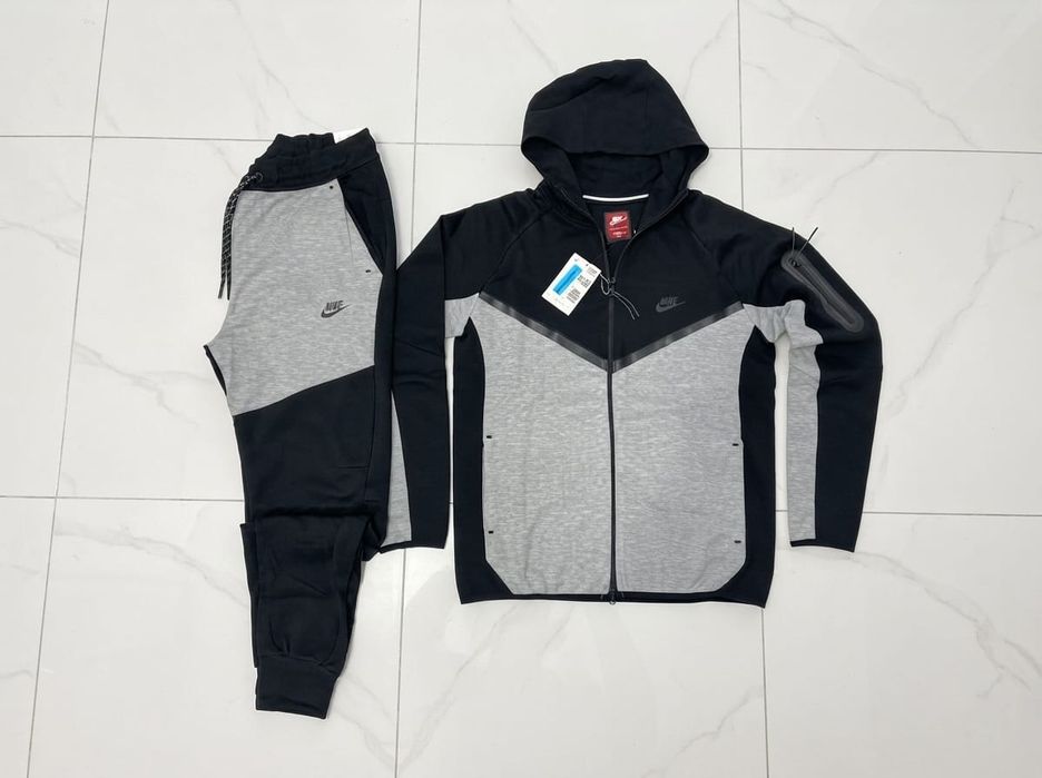 Trening Nike Tech Fleece Negru Gri Set Complet