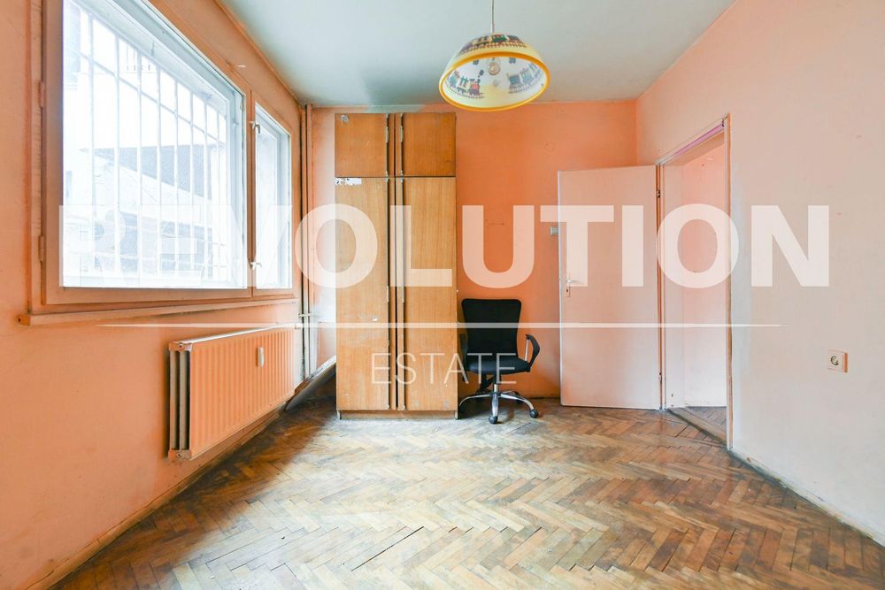 Продава се Четиристаен апартамент в София, Лозенец - 117 кв.м за 1875 €/кв.м - Снимка #3