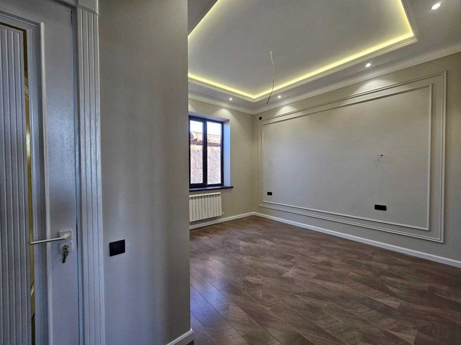 Сергели.Олчазор махалляси. 2 сотихда 7 хонали зор уй сотаман