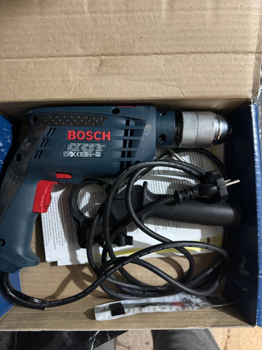 Дрель Bosch ударный