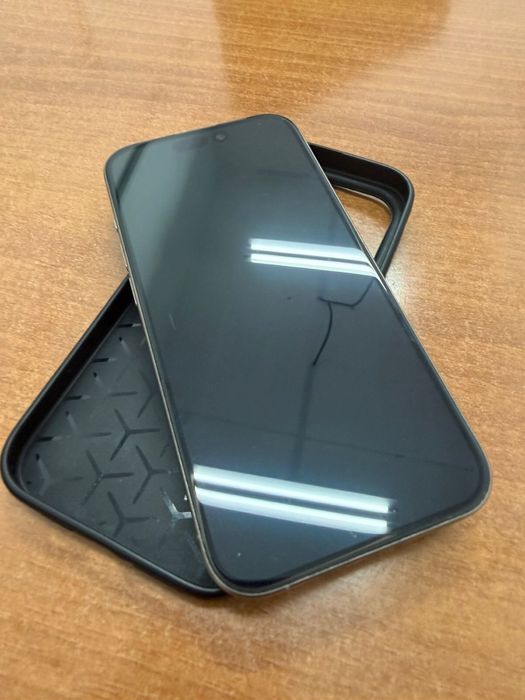 Продам iPhone 15 pro