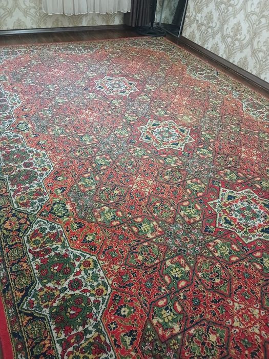 Срочно продам ковёр Хивинский 1986 года!!(Антиквариат)