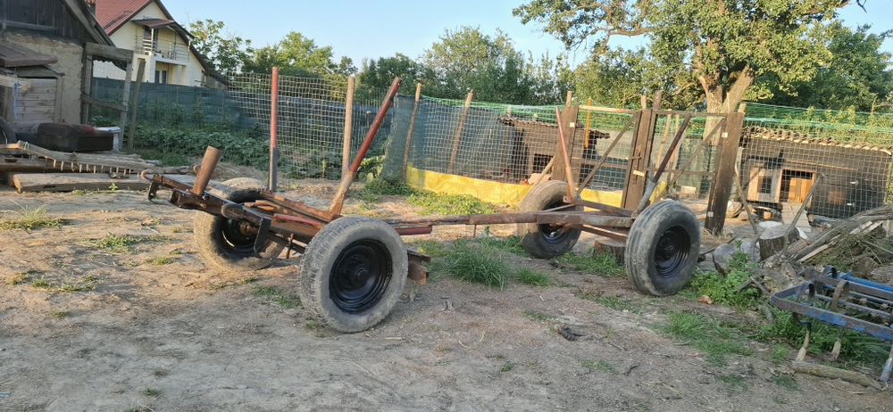 Căruță de vânzare