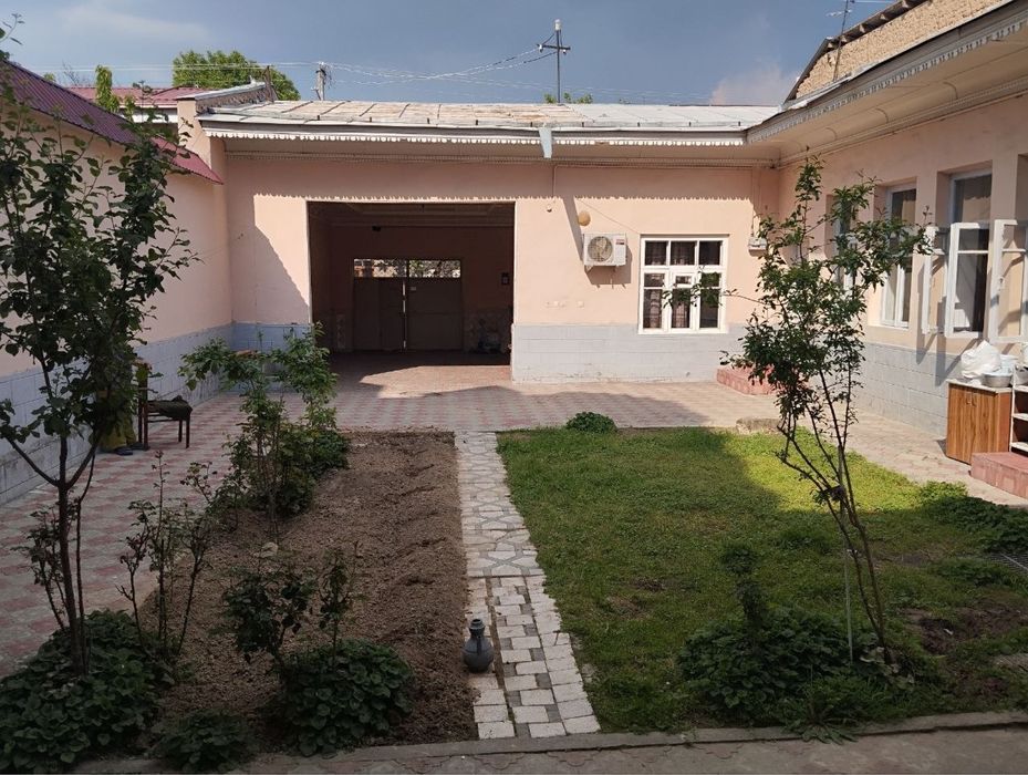 Продаётся Дом Участок 3,5-Сотки Комнат-5 Самарканд Дарвоза