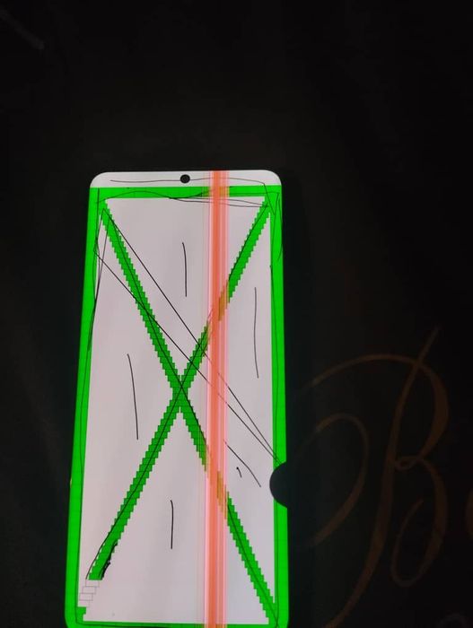 Самсунг с 20 плюс . 600 000.