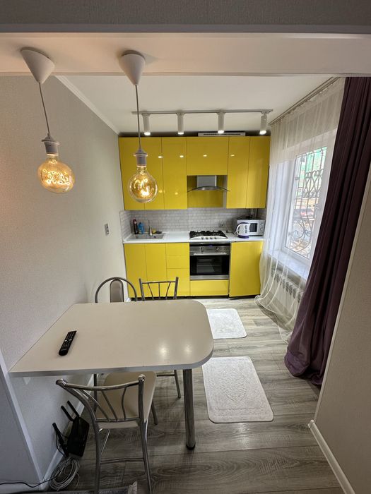 Чайковский 7 (Универсам)-1час-3000