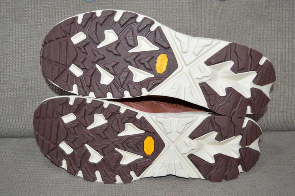 Adidasi alergare trail Hoka One One 44 Anacapa Breeze Low