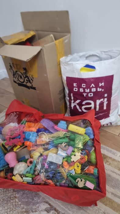 Срочно продам игрушки за 3 К