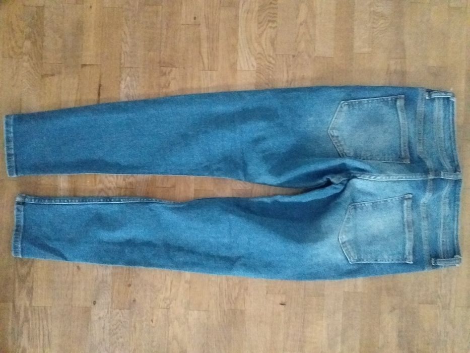 Vand blugi baieti noi