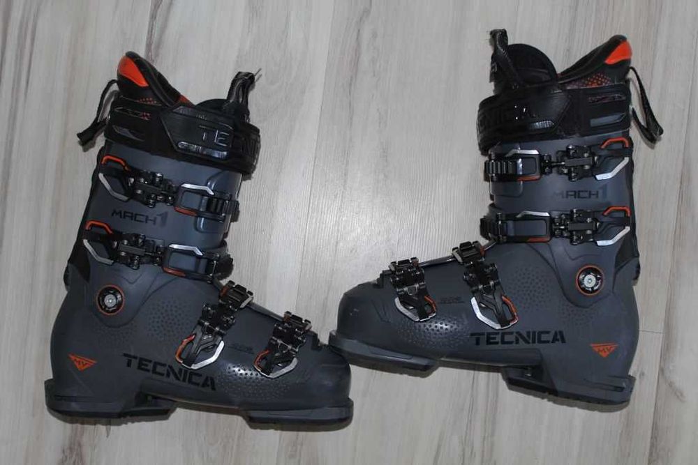 Tecnica Mach1 MV 26 - 26.5 EU 40- 41 305mm flex 110 2024