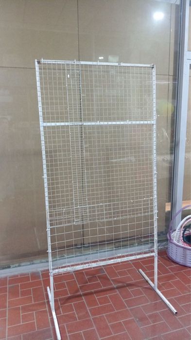 Решетка для аксеассуаров