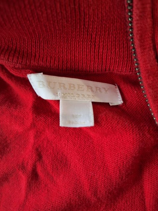 Ученическа униформа Gucci, burberry