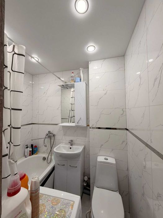 продается 2 ком квартира район Детсад