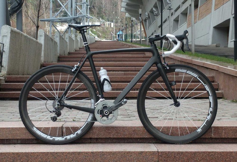 Велосипед - Карбон. Размер L