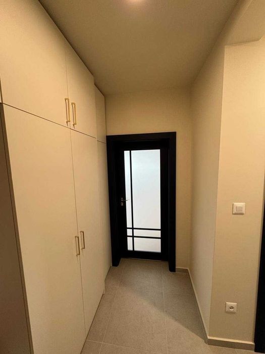 Продава се Двустаен апартамент в София, Център - 60 кв.м за 4000 €/кв.м - Снимка #3