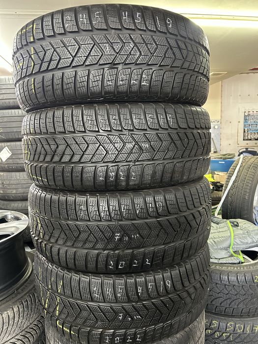 Гуми 245/45/19 Pirelli 4 броя зимни