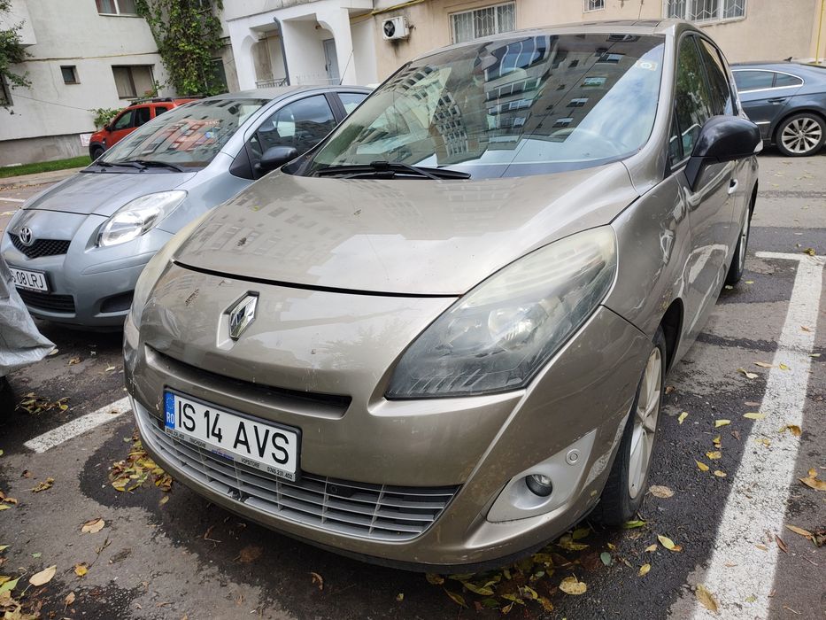 RENAULT Grand Scenic 2011 — imagine 4