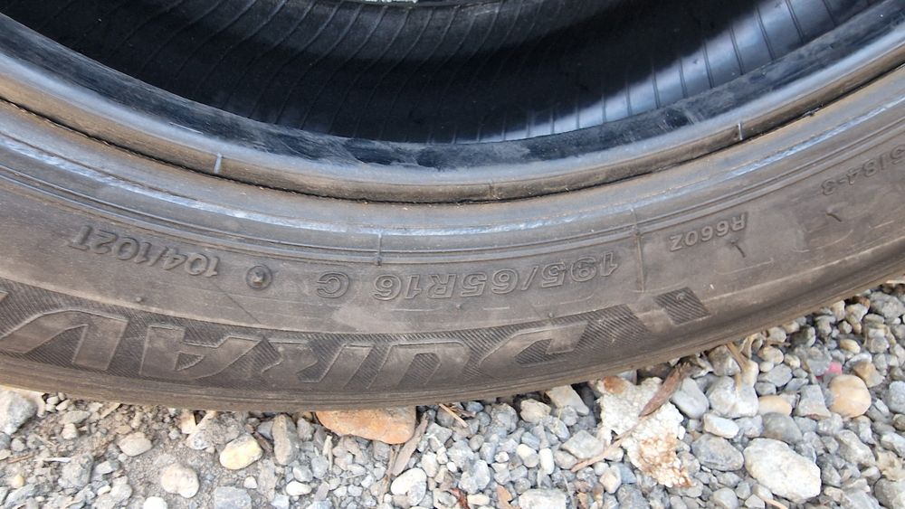 Anvelope 195/65R16C marca Bridgestone, DOT 2020,8.5 mm