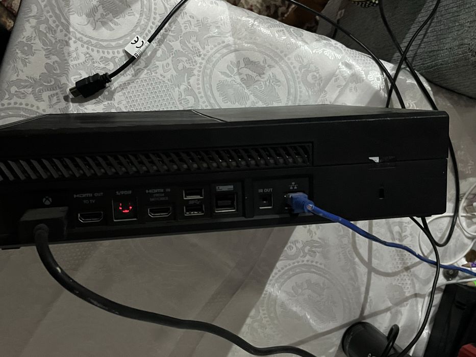 Xbox one 1 TB +un controller