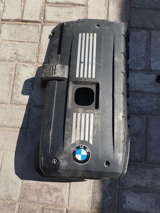 Декоративная крышка двигателя BMW X5 E70